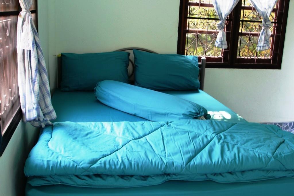 Ban Sabai Sabai Guest House Kanchanaburi by Rom bilde