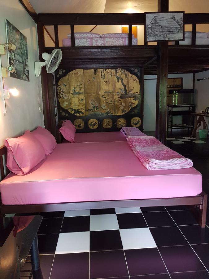 Ban Sabai Sabai Guest House Kanchanaburi by Eksteriør bilde